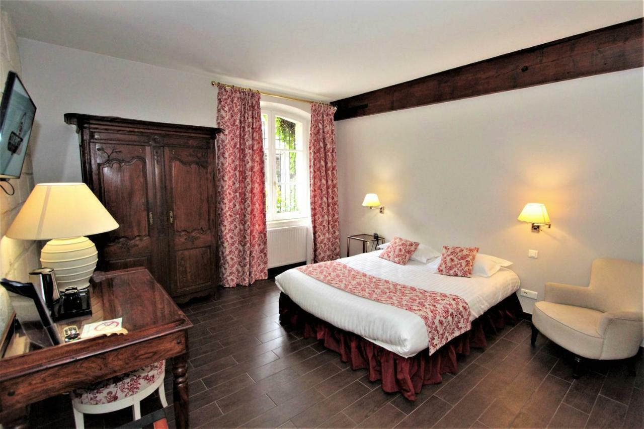 Hotel Le Regent Вилле-Котре Экстерьер фото
