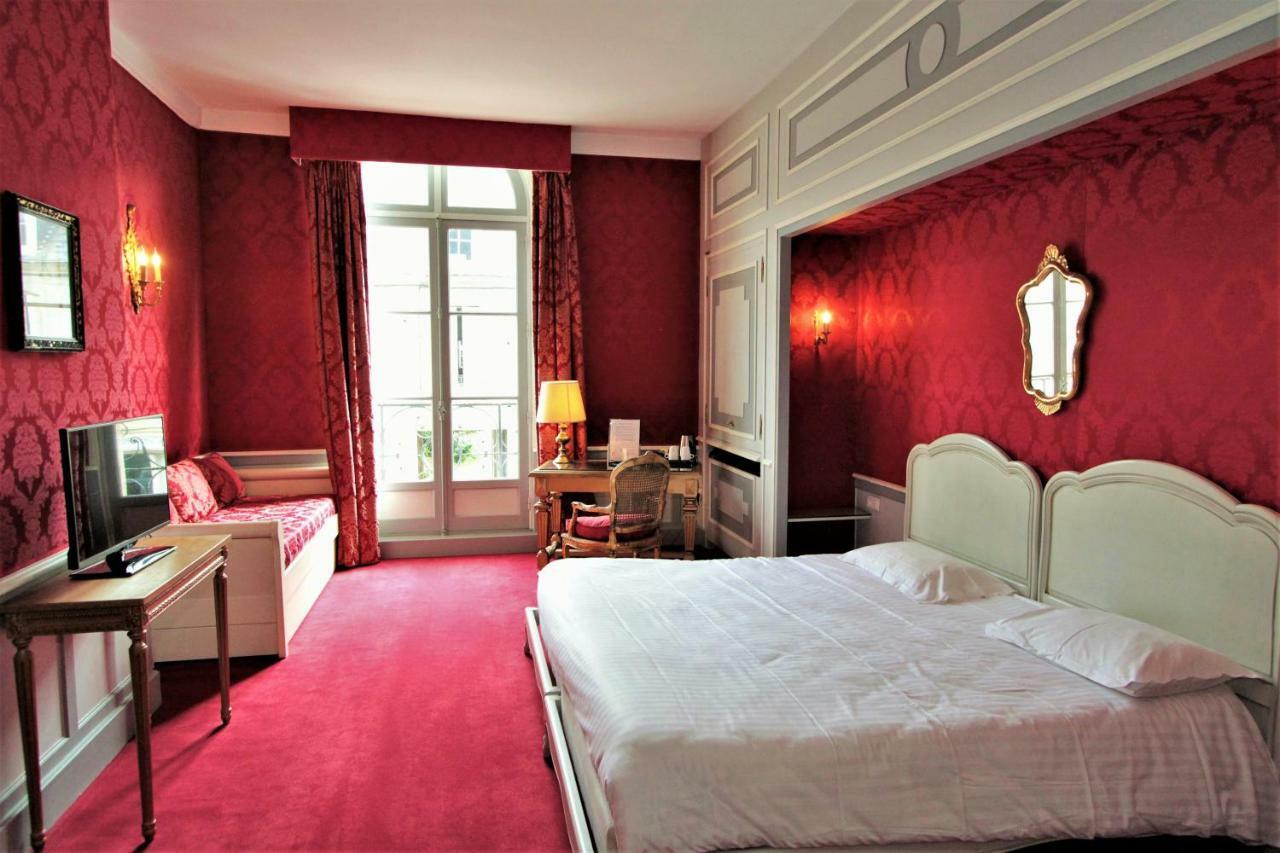 Hotel Le Regent Вилле-Котре Экстерьер фото